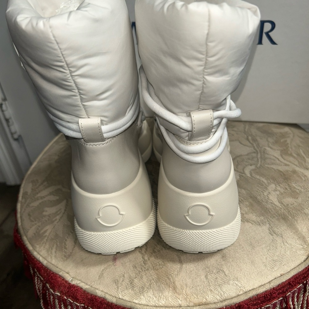 new Moncler Women's Resile Apres Ankle Tie light beige Boots Sz 38.5 - Picture 7 of 16
